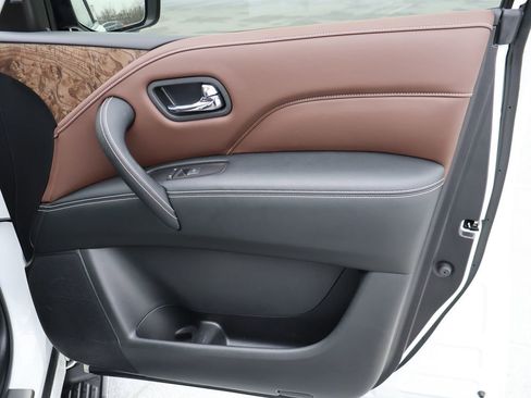 Used 2021 INFINITI QX80 Premium Select w/ All-Season Package image 13