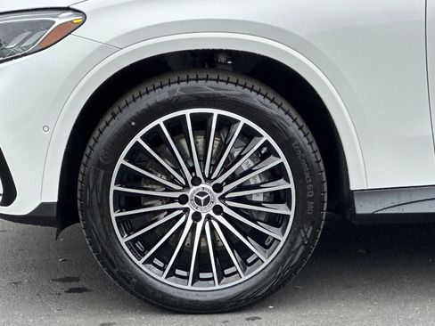 New 2026 Mercedes-Benz GLC 300 4MATIC image 26