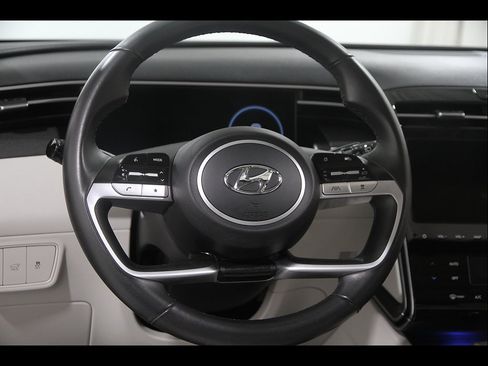 Certified 2024 Hyundai Tucson SEL w/ Convenience Package AWD/4WD image 7