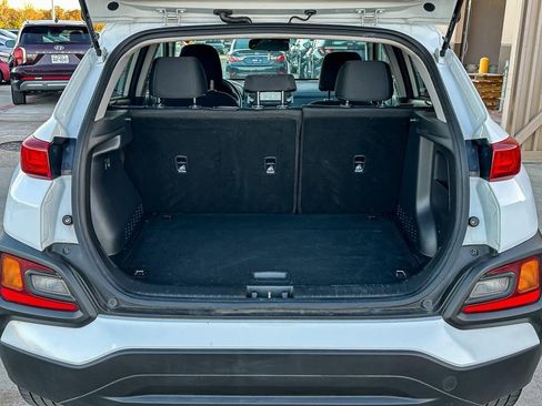 Used 2021 Hyundai Kona SEL w/ Cargo Package image 32