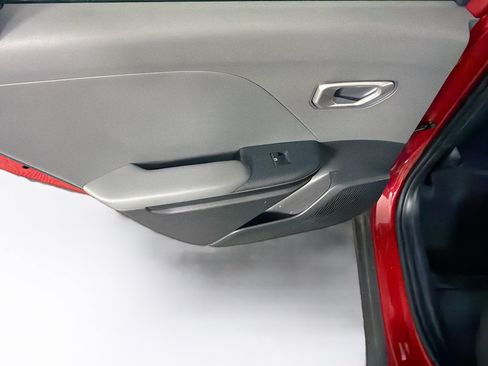 Used 2025 Kia K4 FWD image 25