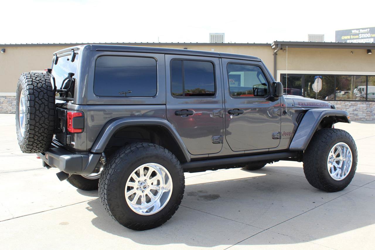 Used 2018 Jeep Wrangler Unlimited Rubicon AWD/4WD image 7