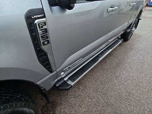 Used 2023 Ford F350 Lariat image 22