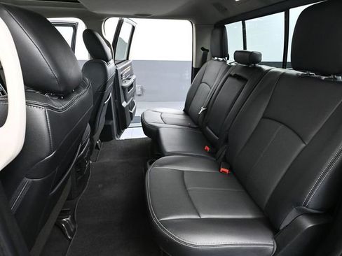 Used 2018 RAM 1500 Laramie w/ Convenience Group image 39