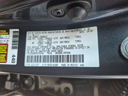 Used 2021 Toyota Tacoma TRD Off-Road w/ TRD Premium Off Road Package AWD/4WD image 35