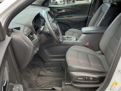 Used 2023 Chevrolet Equinox RS image 7