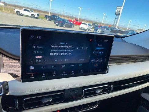 Used 2022 Lincoln Nautilus Black Label w/ Class II Trailer Tow Package image 22