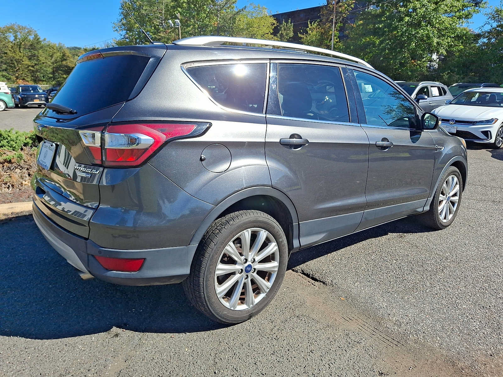 Used 2017 Ford Escape Titanium AWD/4WD image 6