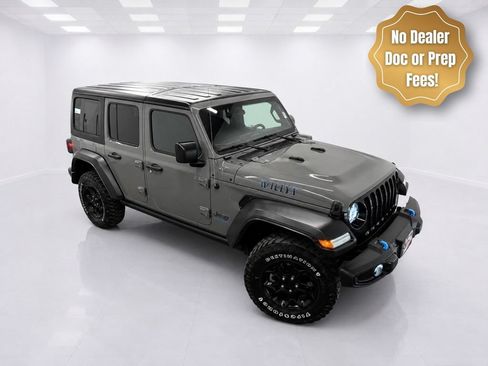 Used 2023 Jeep Wrangler Unlimited AWD/4WD image 3