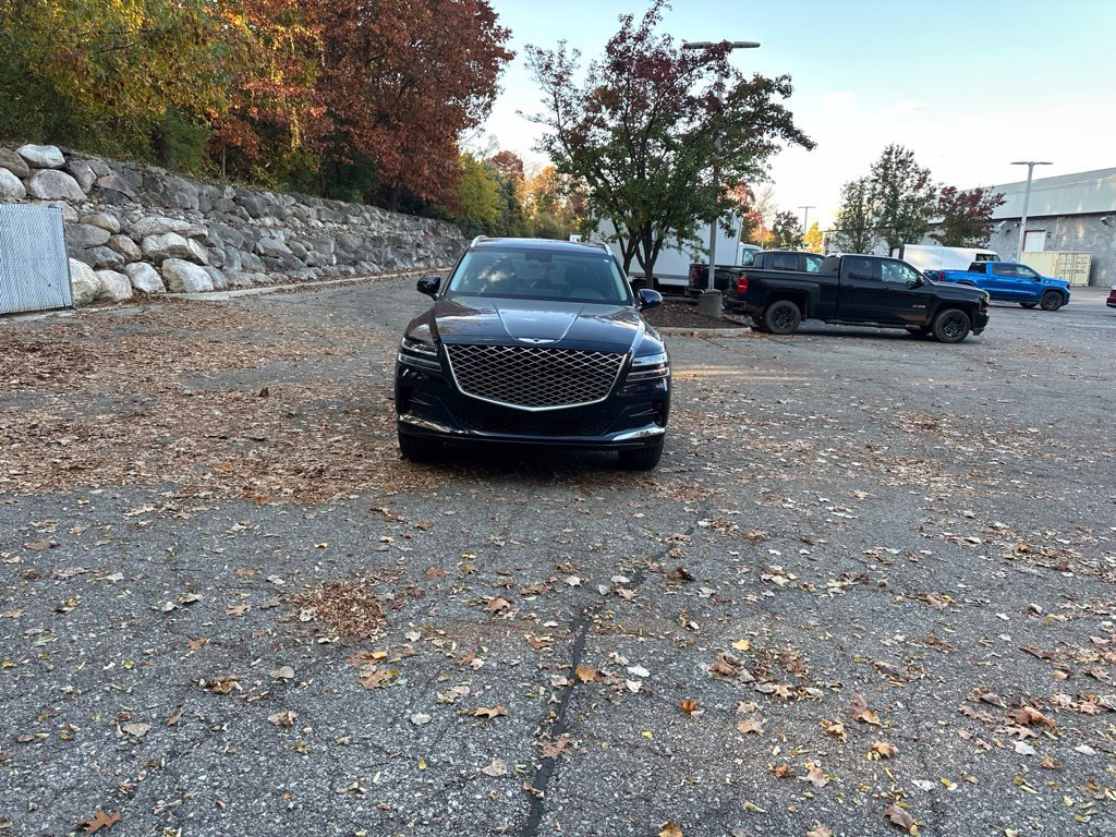 Used 2024 Genesis GV80 2.5T AWD/4WD image 3