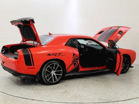 Used 2019 Dodge Challenger R/T Scat Pack image 12