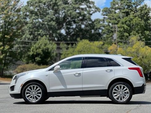 Used 2019 Cadillac XT5 Premium Luxury AWD/4WD image 8