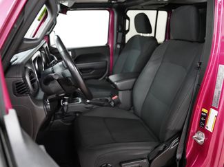 Used 2022 Jeep Wrangler Unlimited Sport AWD/4WD video 4