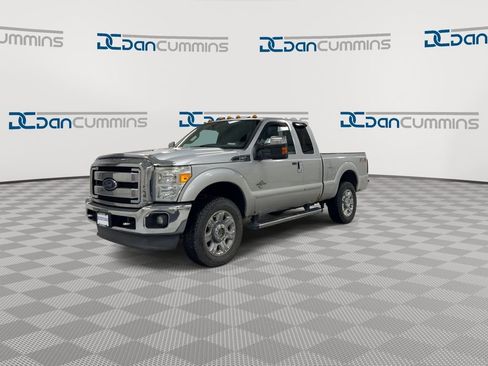 Used 2014 Ford F250 Lariat w/ Chrome Package image 4