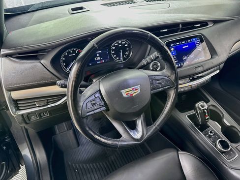Used 2019 Cadillac XT4 Premium Luxury AWD/4WD image 25
