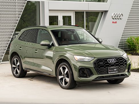Certified 2023 Audi Q5 2.0T Premium Plus w/ Premium Plus Package AWD/4WD image 2