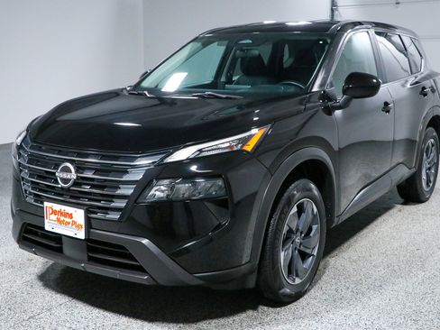 Used 2024 Nissan Rogue SV FWD image 31
