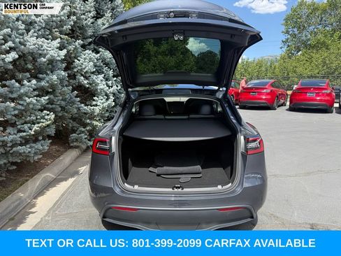 Used 2023 Tesla Model Y Long Range AWD/4WD image 33