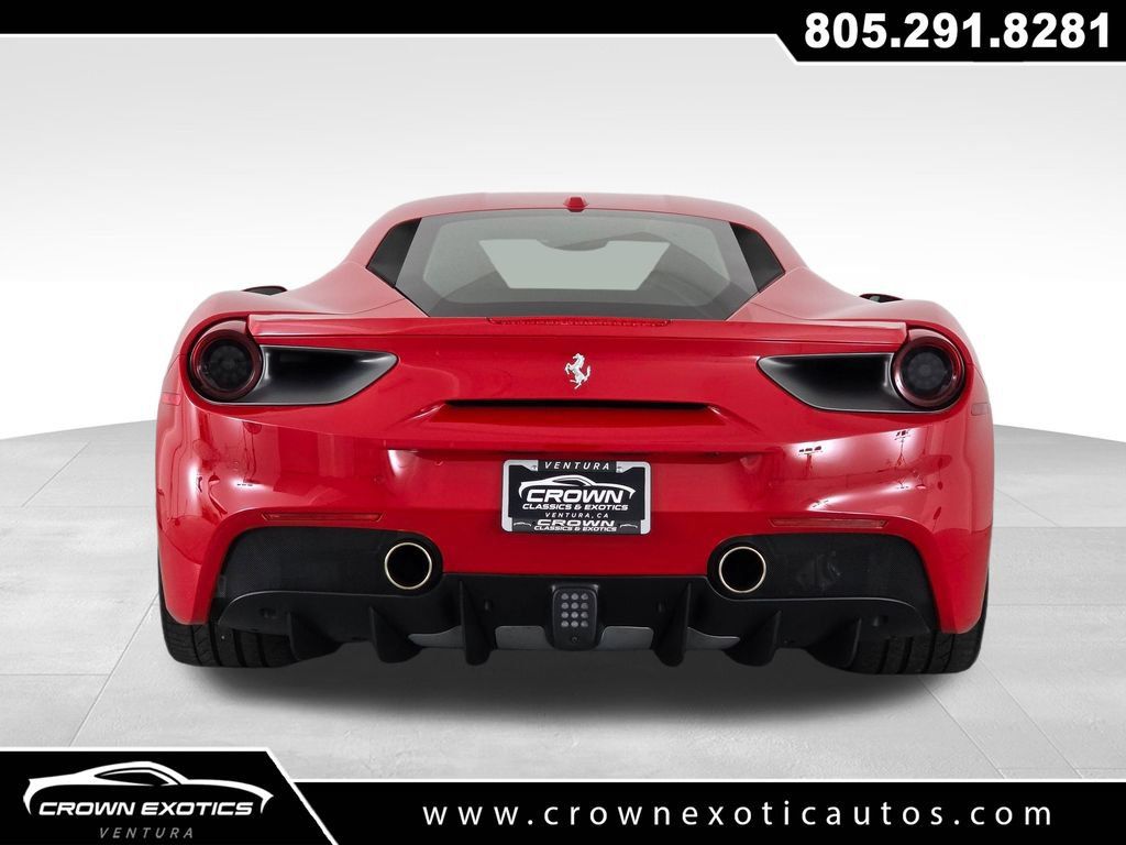 Used 2017 Ferrari 488 GTB RWD image 6