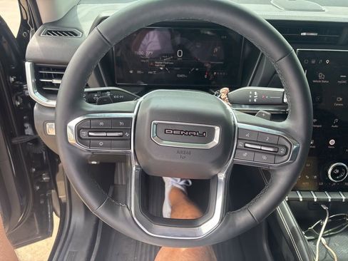 Used 2026 GMC Terrain Denali w/ LPO, Floor Liner Package AWD/4WD image 9