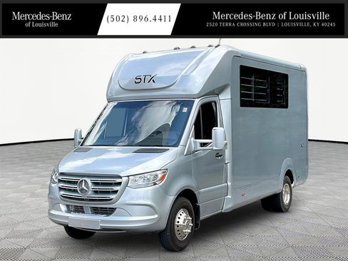 Used 2024 Mercedes-Benz Sprinter 3500 image 1