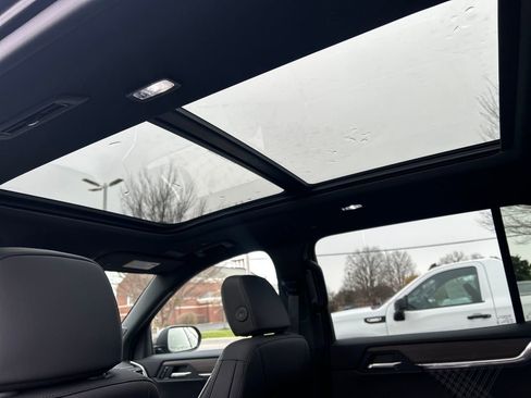 New 2026 GMC Acadia Denali image 39