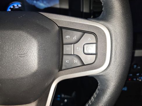 Used 2023 Ford Bronco Big Bend image 18