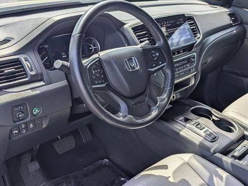Used 2023 Honda Passport EX-L image 10