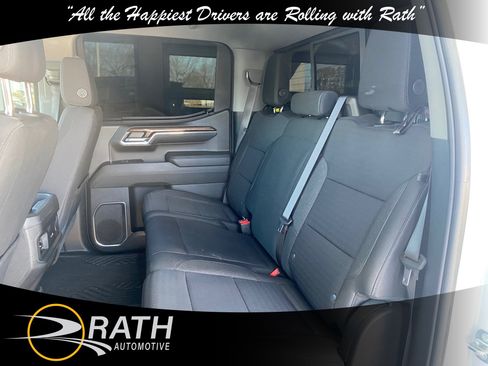 Used 2023 Chevrolet Silverado 1500 LT Trail Boss w/ Convenience Package II AWD/4WD image 19