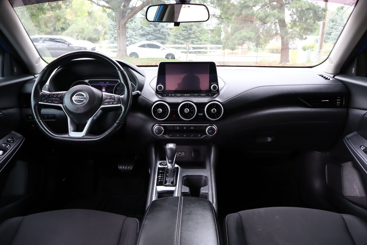 Used 2022 Nissan Sentra SV FWD image 16