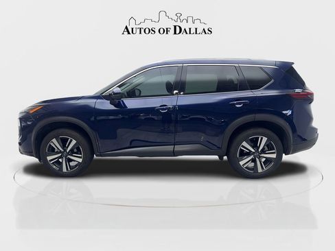 Used 2024 Nissan Rogue SL image 5