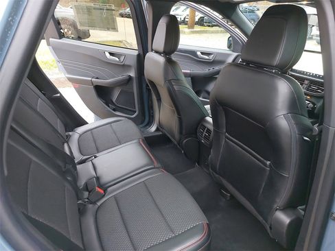 Used 2023 Ford Escape ST-Line w/ Tech Pack #1 image 11