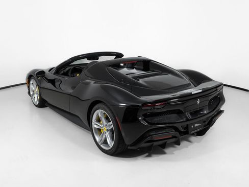 Used 2025 Ferrari 296 GTS RWD image 5