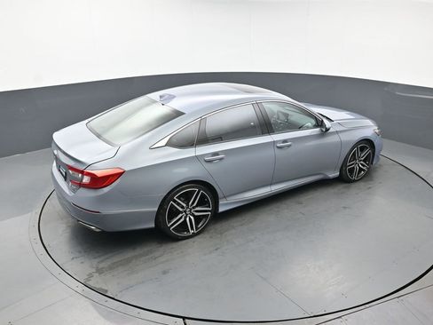 Used 2021 Honda Accord Touring image 45