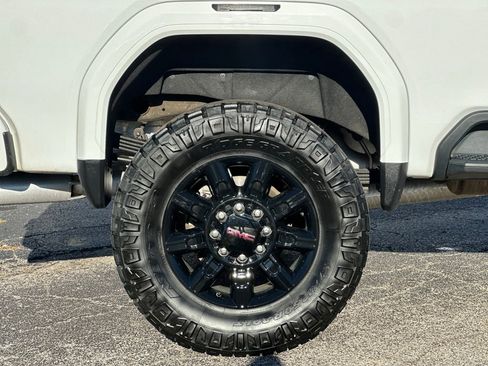 Used 2024 GMC Sierra 2500 AT4 w/ AT4 Preferred Package image 35