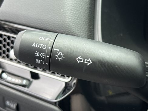 Certified 2023 Honda Civic LX image 32