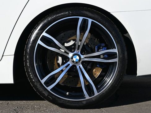 Used 2015 BMW M5 image 10