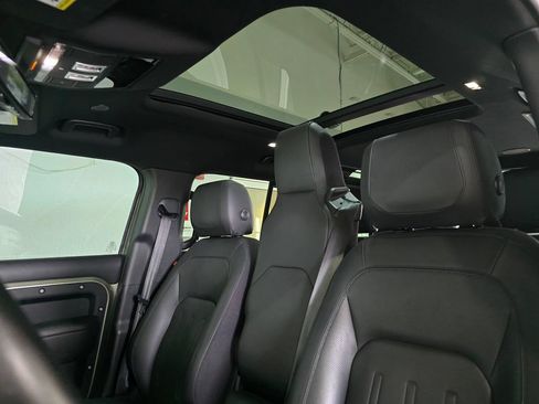 Used 2023 Land Rover Defender 110 X AWD/4WD image 23