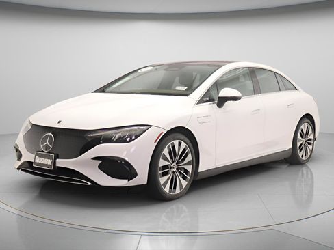 Certified 2023 Mercedes-Benz EQE 350+ Sedan image 3