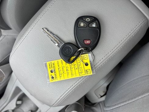 Used 2008 Saturn Vue XR w/ Convenience Package image 29