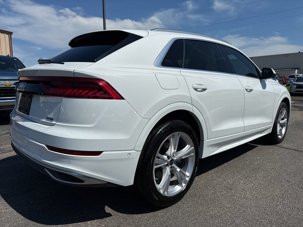 Used 2023 Audi Q8 Premium Plus w/ Premium Plus Package AWD/4WD image 4