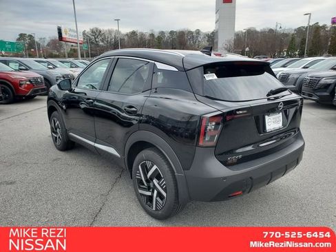 New 2026 Nissan Kicks SV w/ SV Premium Package image 4