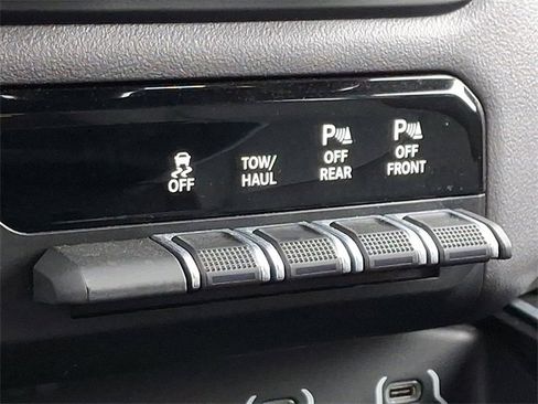 Used 2022 RAM 1500 Big Horn image 24