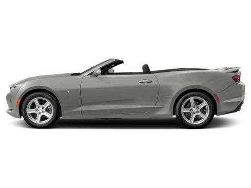 Used 2019 Chevrolet Camaro LT RWD image 3