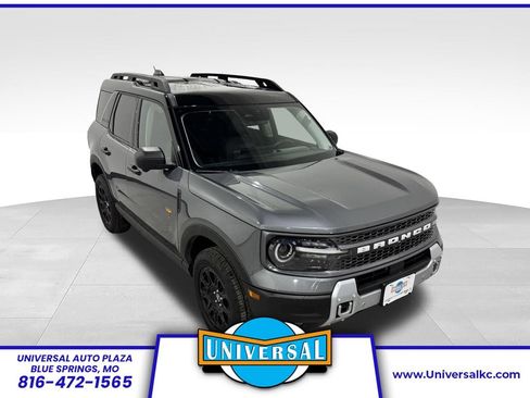 Used 2025 Ford Bronco Sport Badlands AWD/4WD image 1