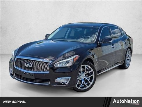 Used 2015 INFINITI Q70 L 3.7 w/ Deluxe Touring Package RWD image 1