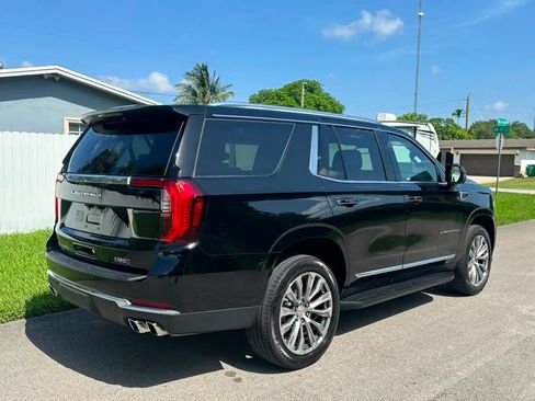 Used 2025 GMC Yukon Denali AWD/4WD image 4