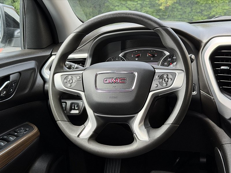 Used 2023 GMC Acadia SLE w/ Driver Convenience Package AWD/4WD image 12