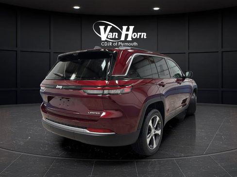 New 2026 Jeep Grand Cherokee Limited w/ Luxury Tech Group II image 3