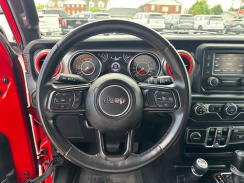 Used 2019 Jeep Wrangler Unlimited Sport S AWD/4WD image 23